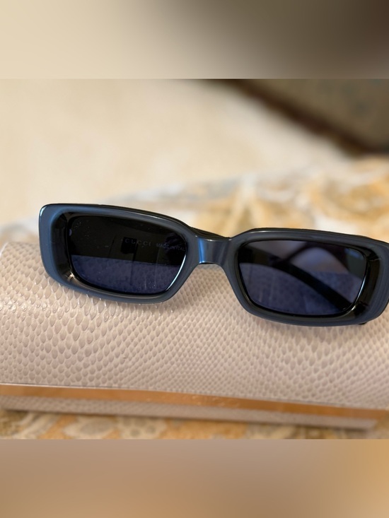 Gucci Rectangular Dark Blue Sunglasses dark blue lens. Vintage. Y2K main image 5